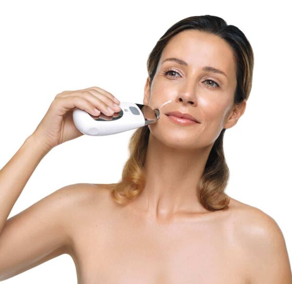 Ageloc® Galvanic Spa Facial &Amp; Body System - Image 2